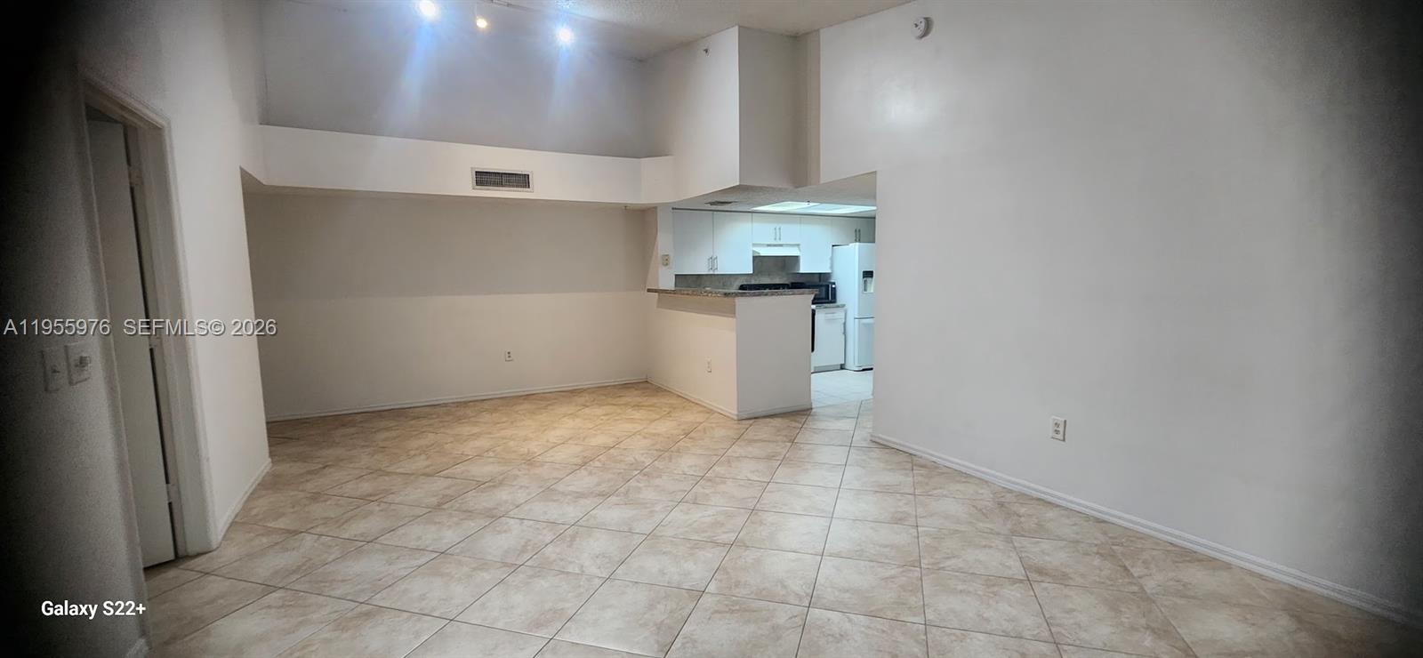 5011 Wiles Rd #306, Coconut Creek FL 33073