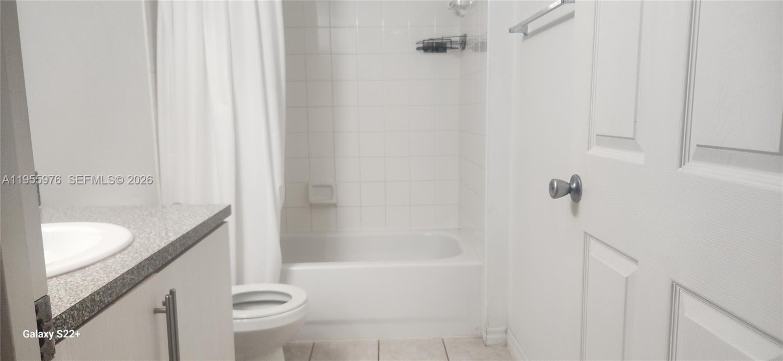5011 Wiles Rd #306, Coconut Creek FL 33073