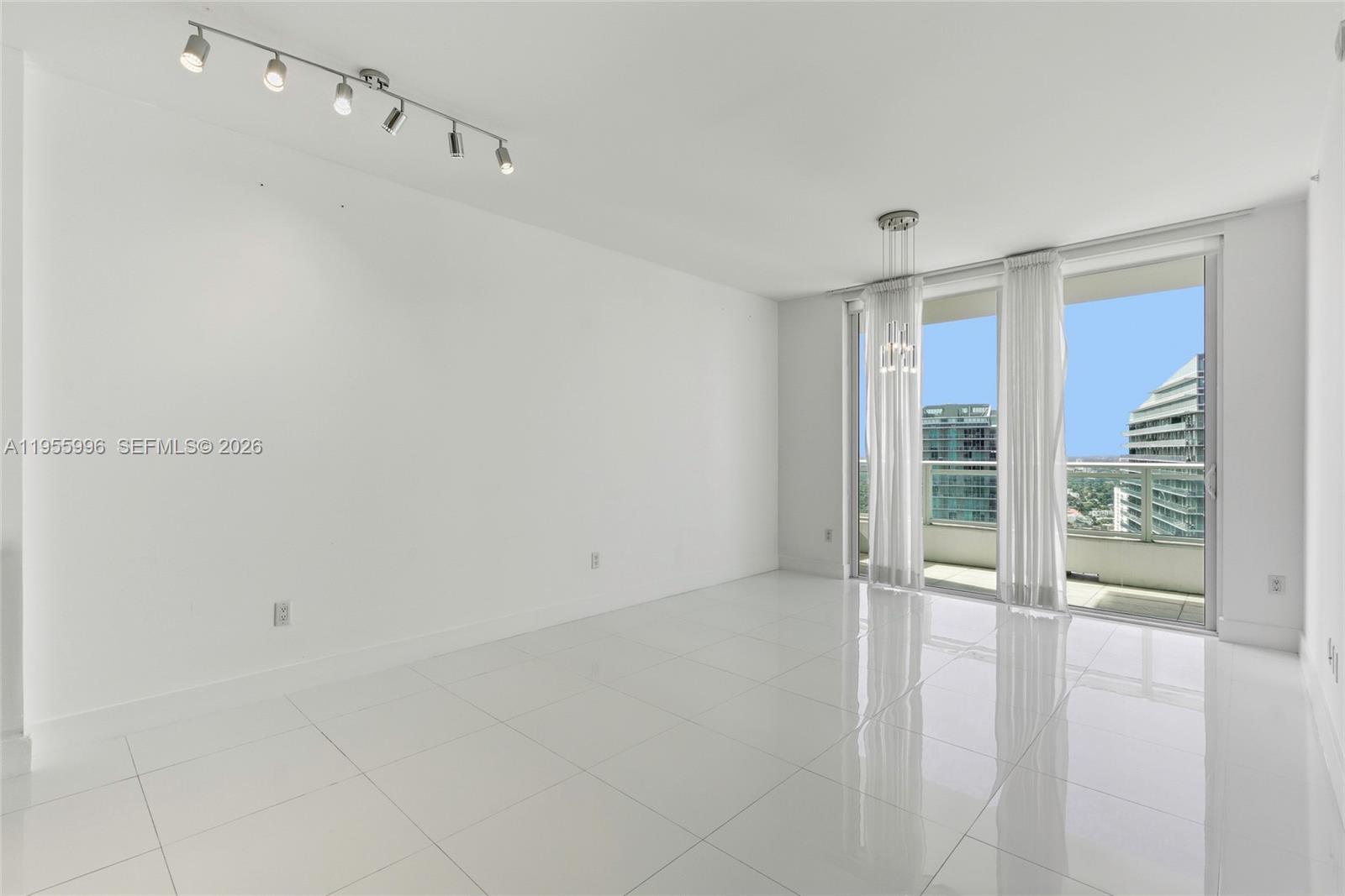 1080 Brickell Ave #3507, Miami FL 33131
