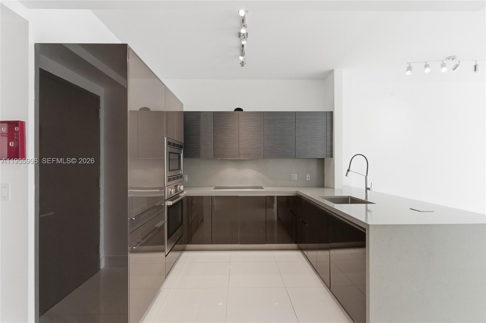 1080 Brickell Ave #3507, Miami FL 33131