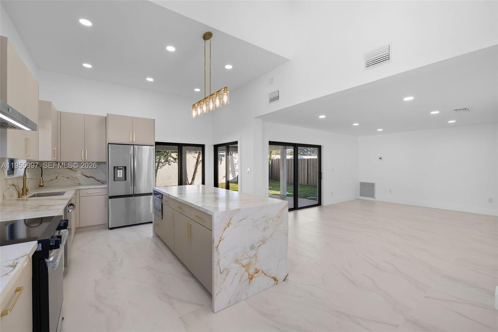 11260 SW 157th Ct, Miami FL 33196