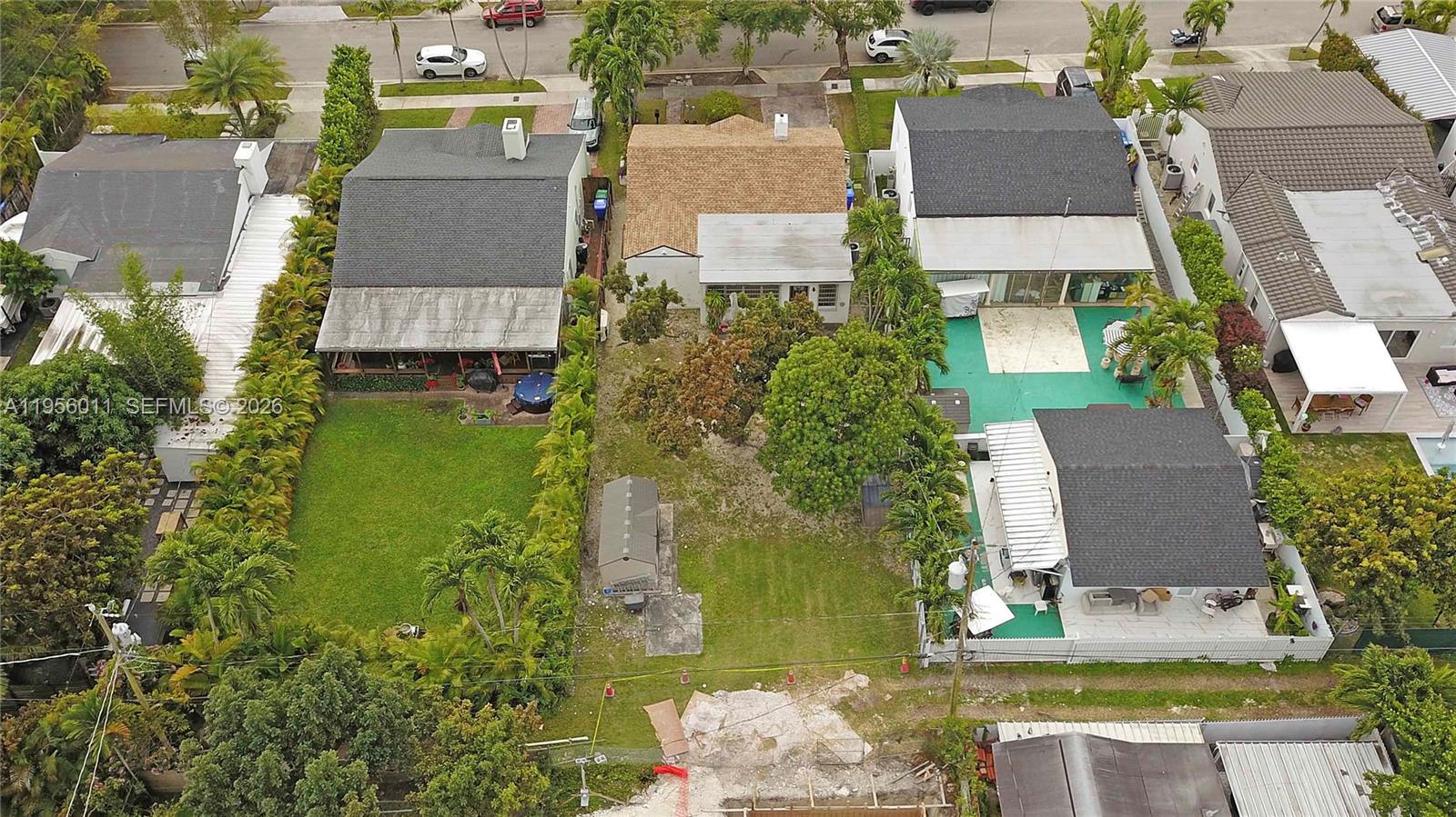 1345 SW 17th St, Miami FL 33145