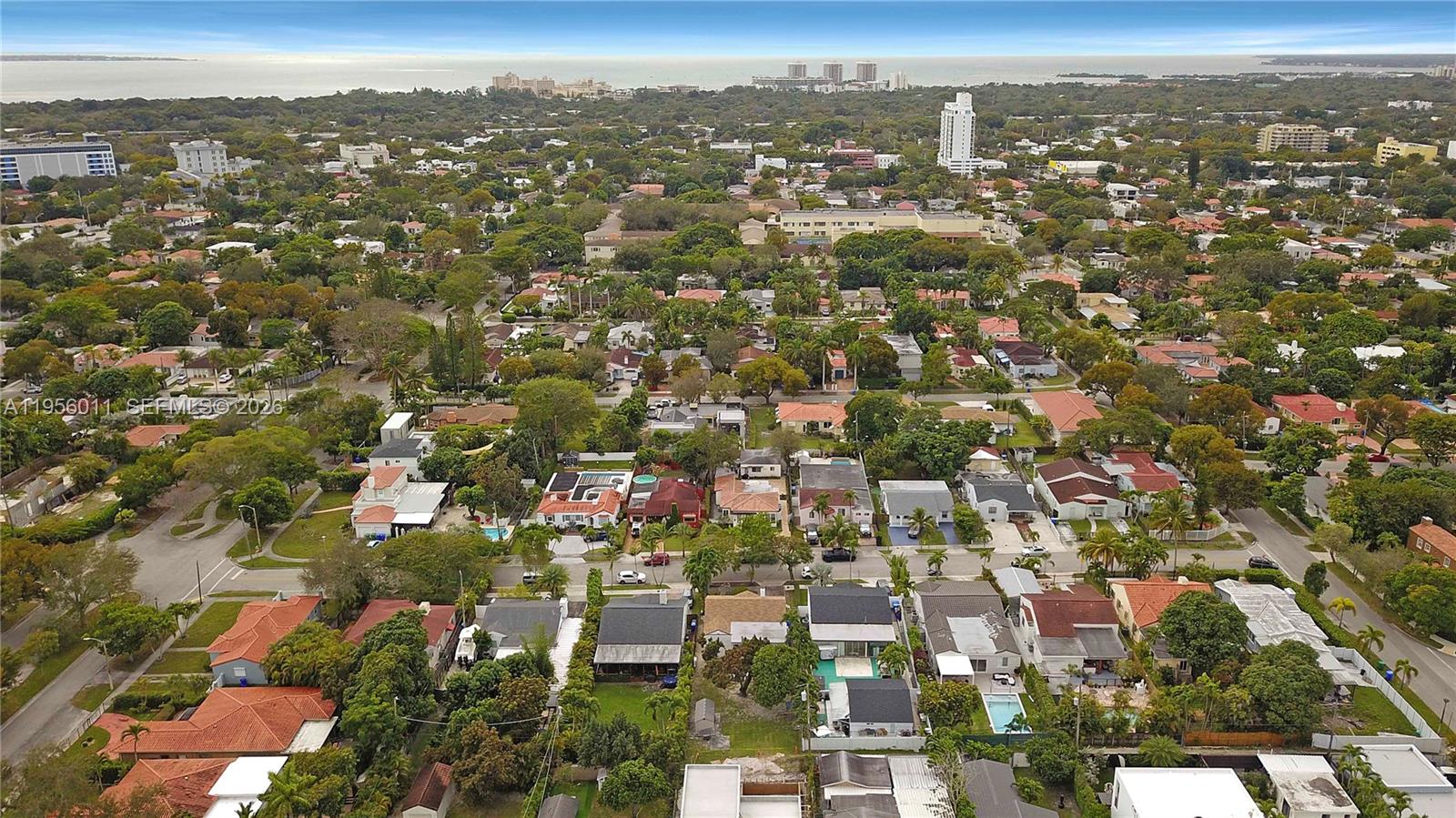 1345 SW 17th St, Miami FL 33145
