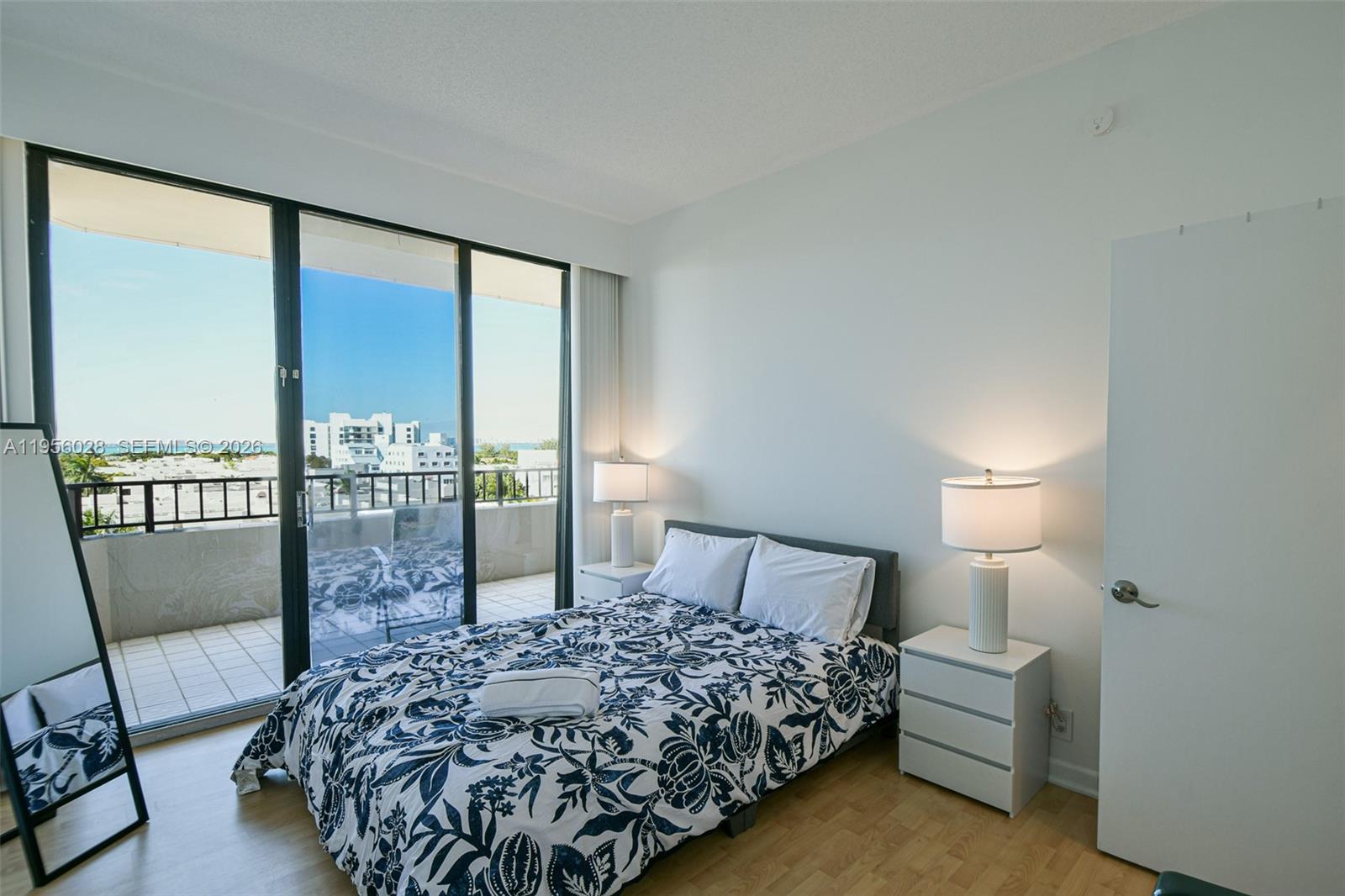 251 Crandon Blvd #704, Key Biscayne FL 33149