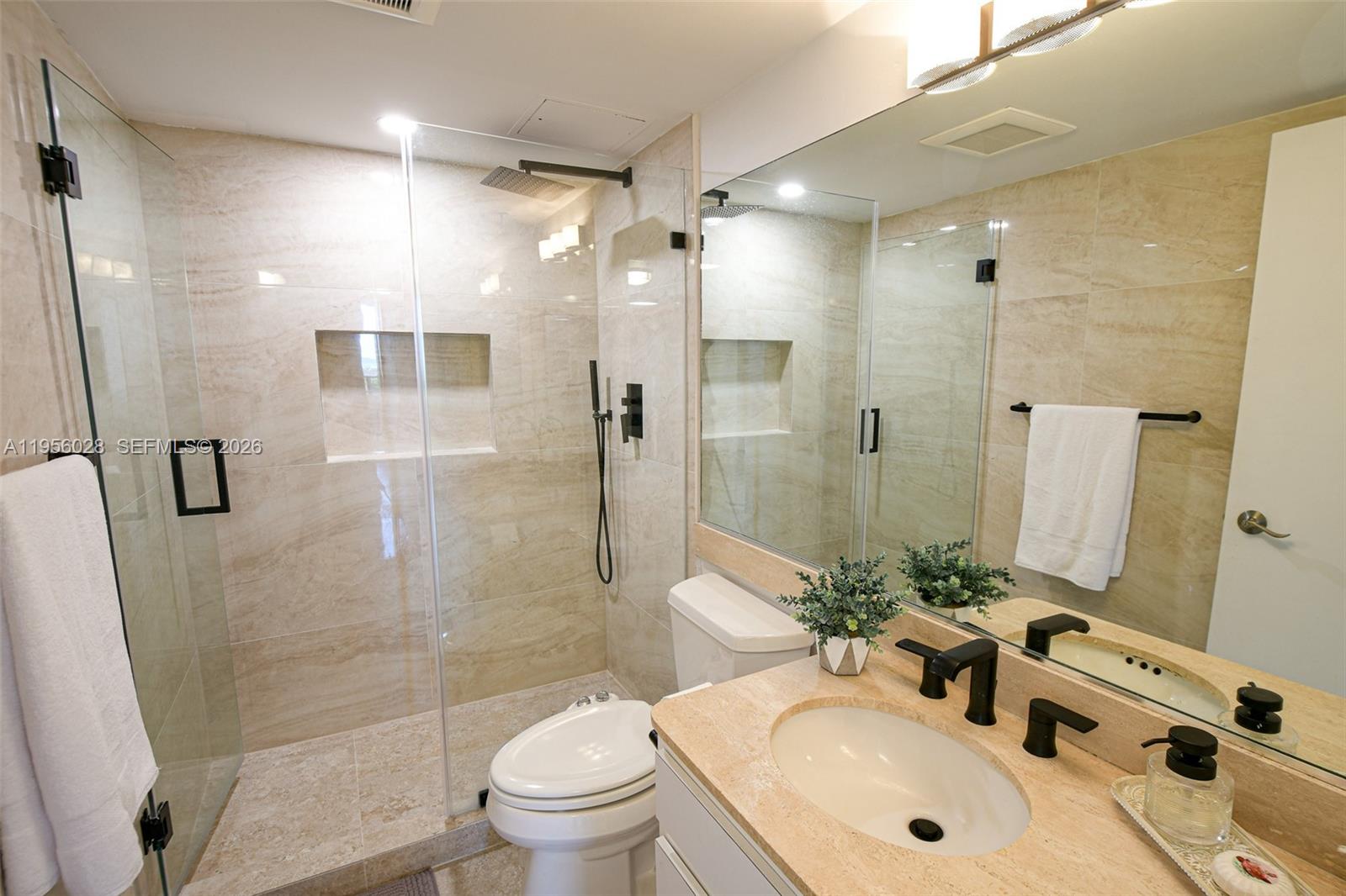 251 Crandon Blvd #704, Key Biscayne FL 33149