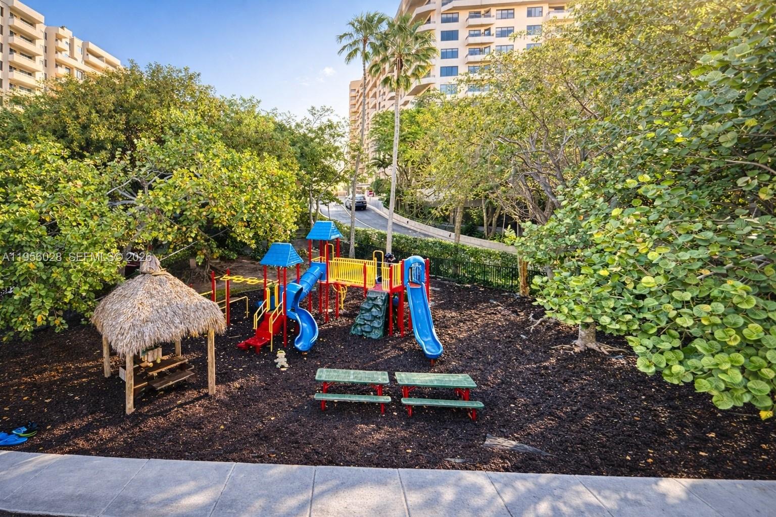 251 Crandon Blvd #704, Key Biscayne FL 33149