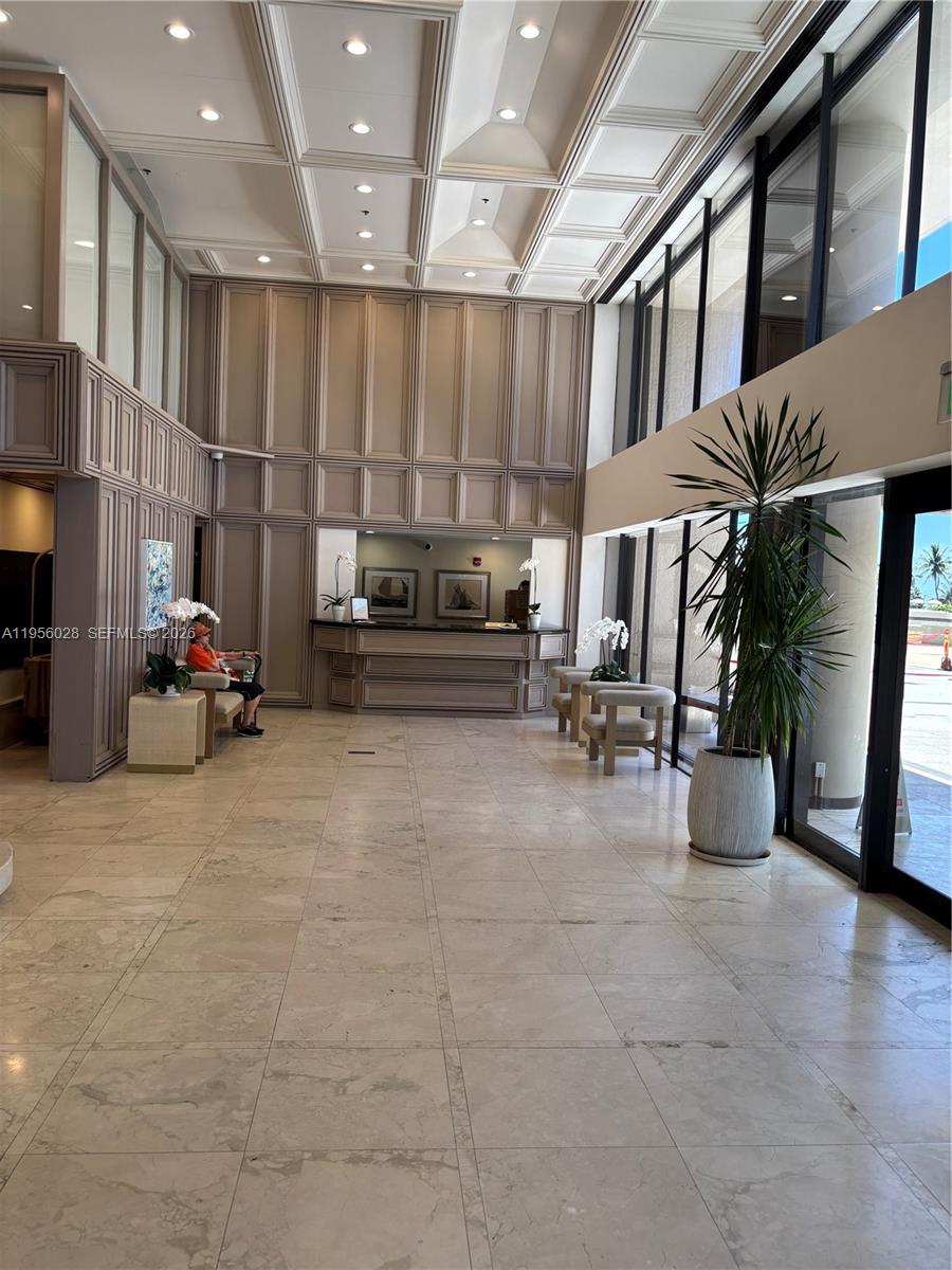 251 Crandon Blvd #704, Key Biscayne FL 33149