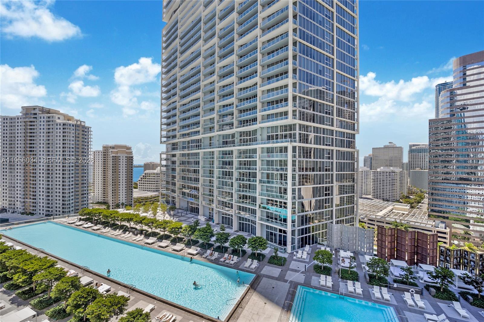465 Brickell Ave #401, Miami FL 33131