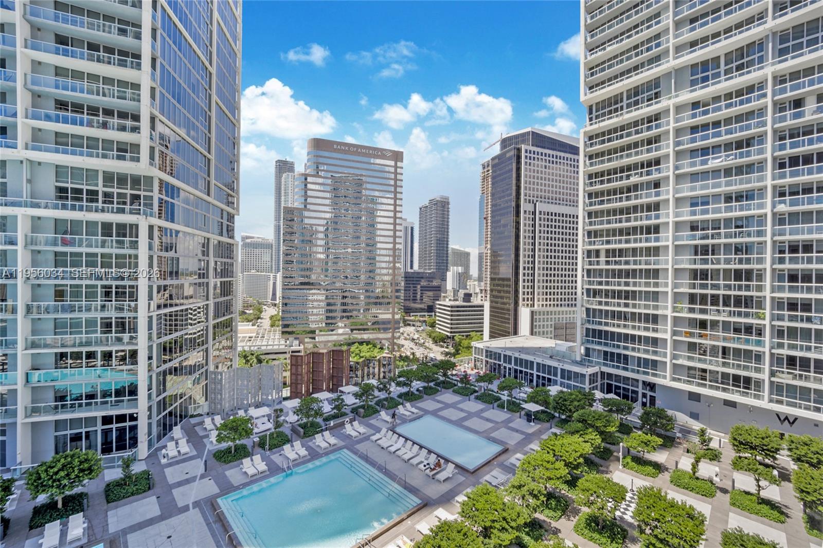465 Brickell Ave #401, Miami FL 33131