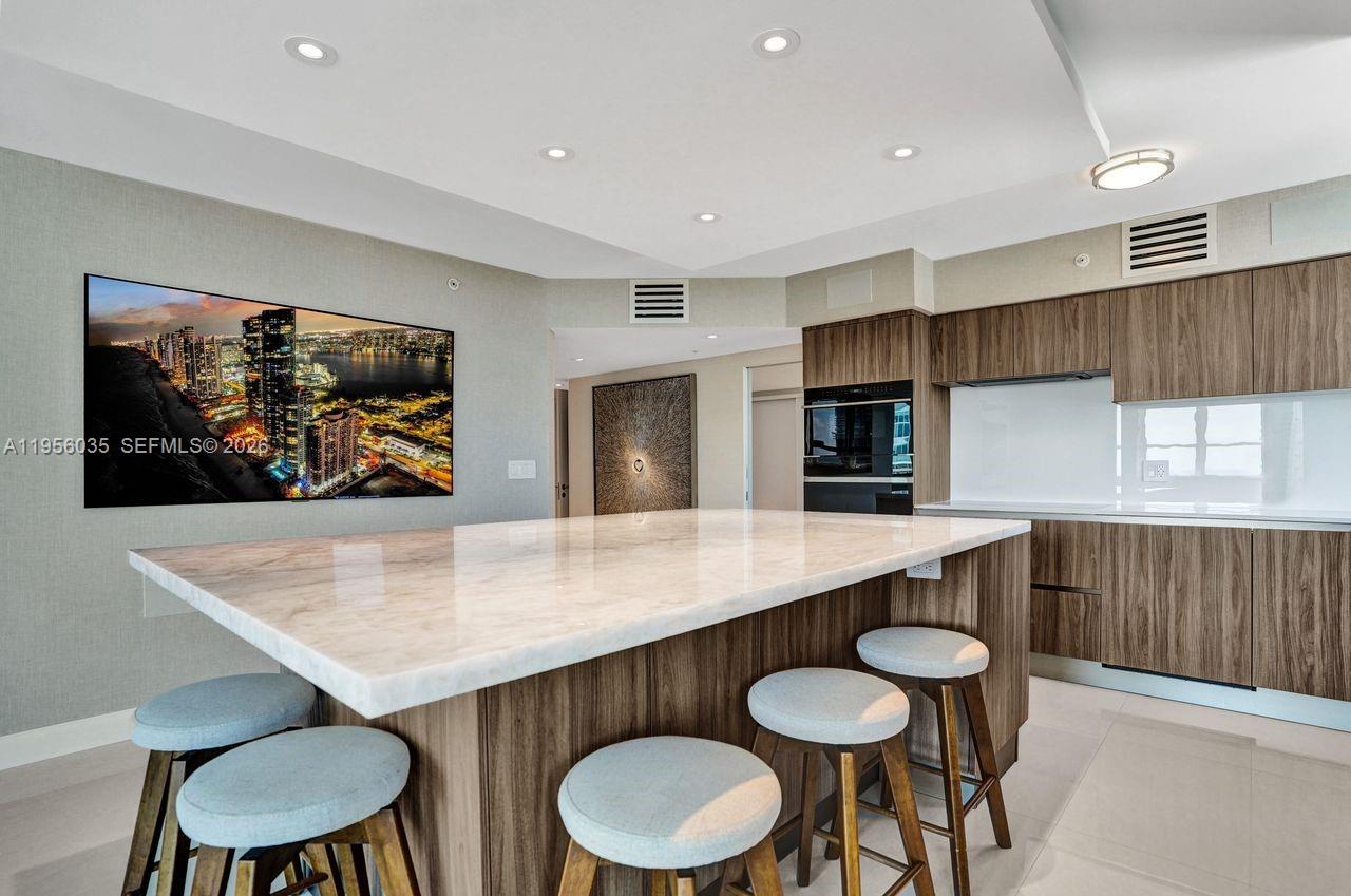 90 Alton Rd #2701, Miami Beach FL 33139