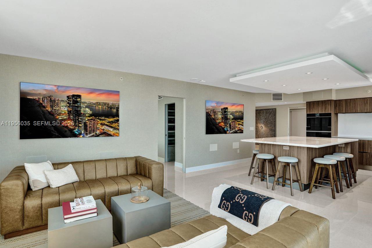 90 Alton Rd #2701, Miami Beach FL 33139
