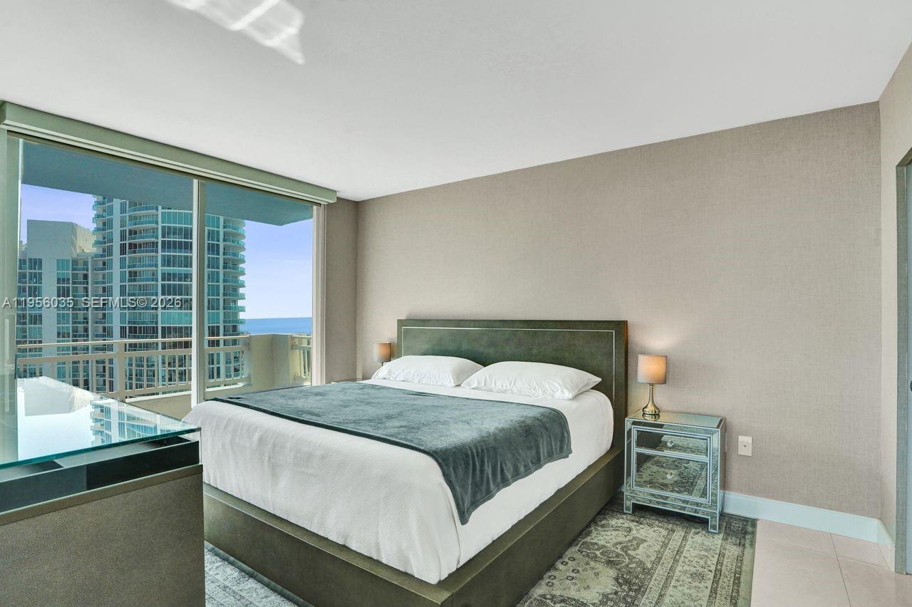 90 Alton Rd #2701, Miami Beach FL 33139