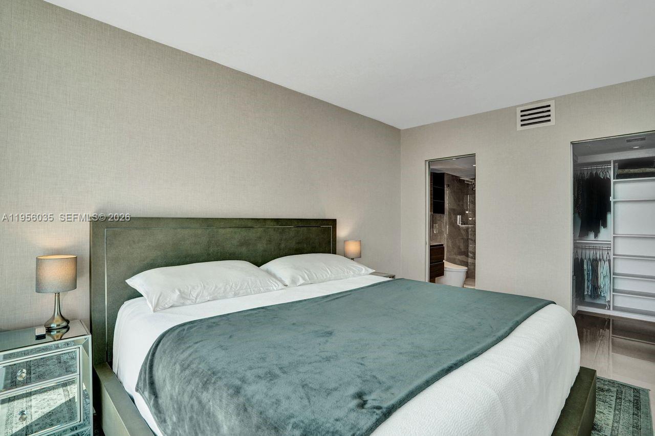 90 Alton Rd #2701, Miami Beach FL 33139