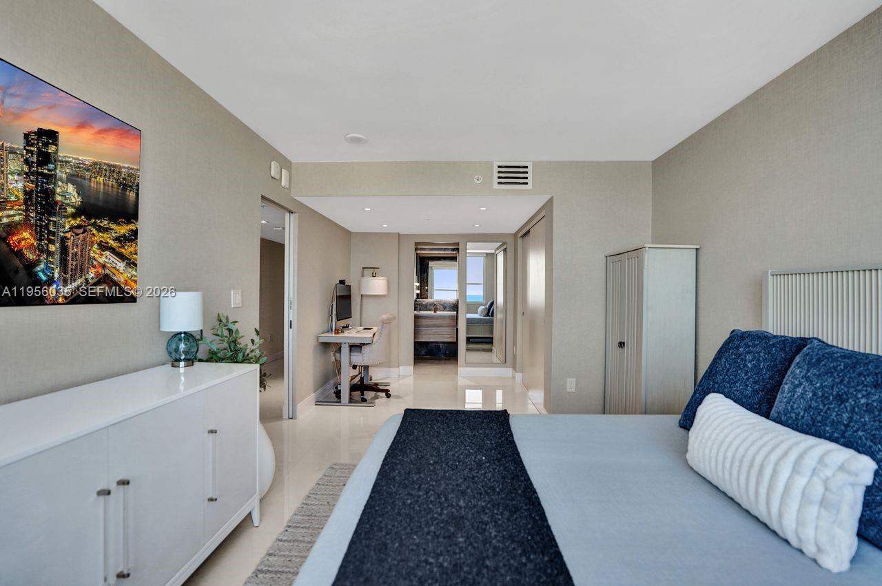 90 Alton Rd #2701, Miami Beach FL 33139