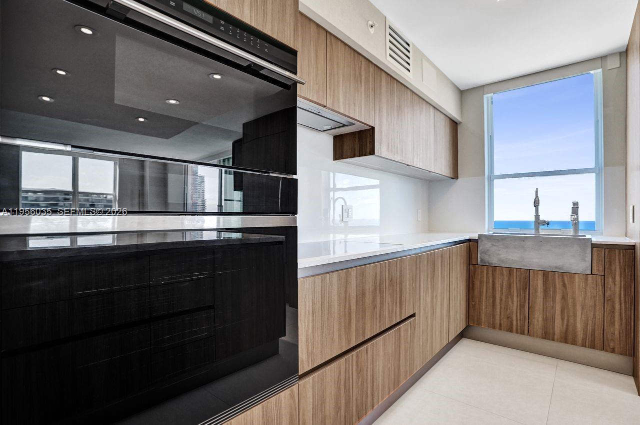90 Alton Rd #2701, Miami Beach FL 33139
