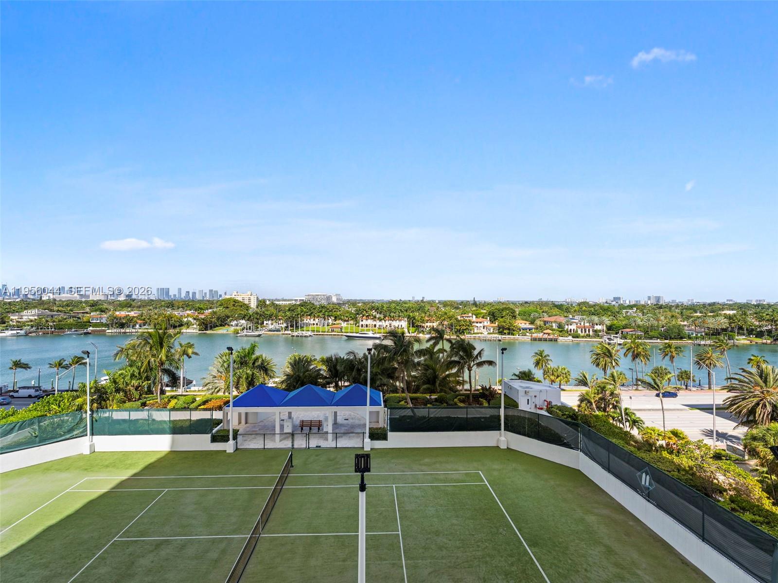 Miami Beach FL 33140 - A11956044