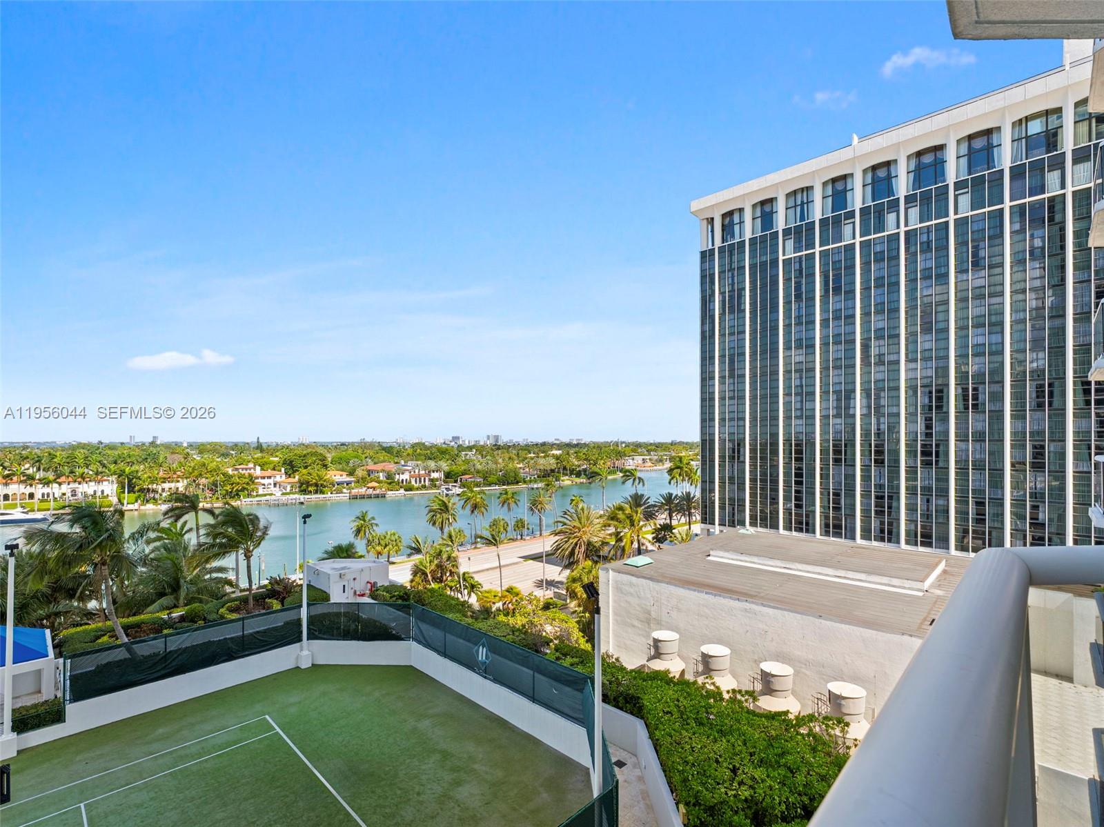 Miami Beach FL 33140 - A11956044