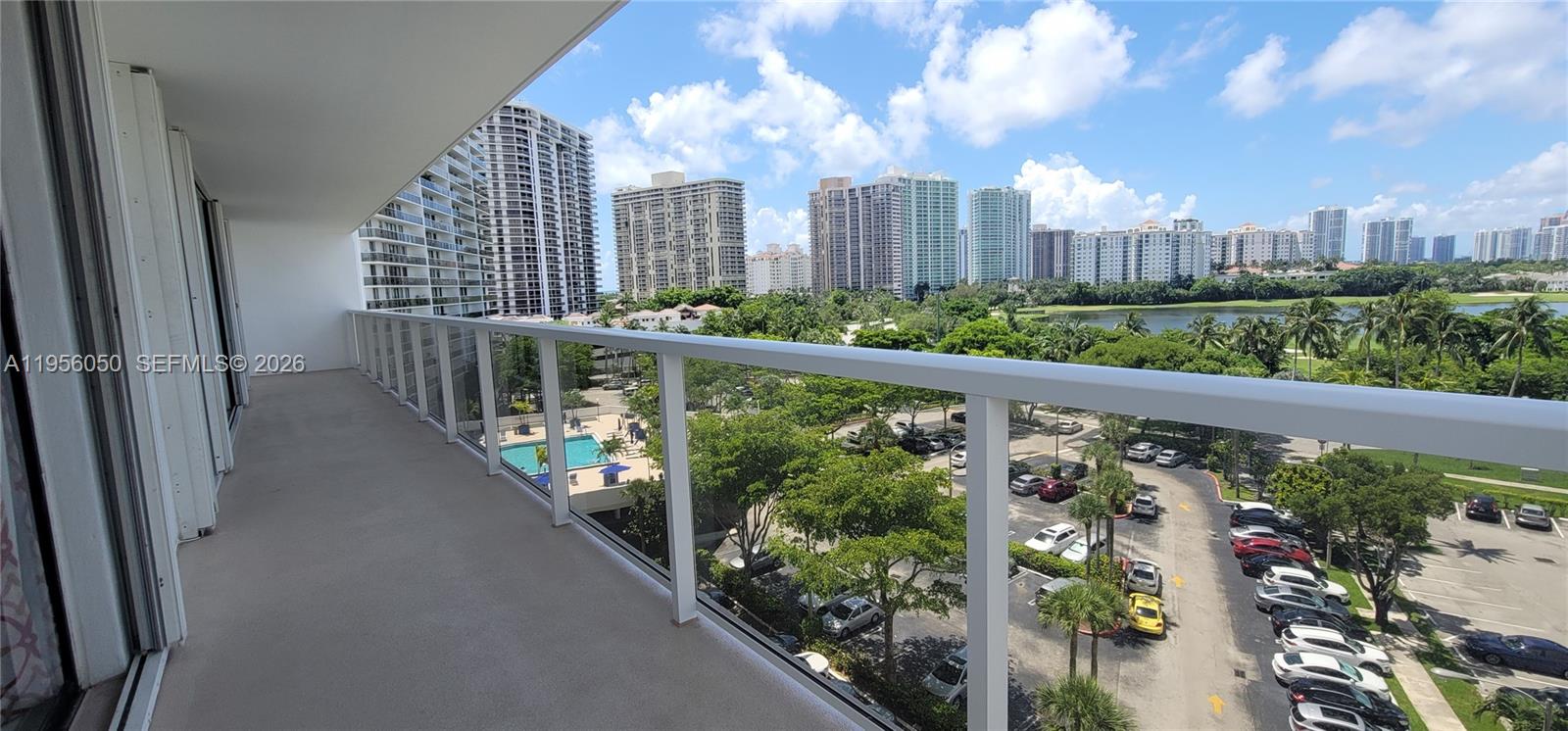 3701 N Country Club Dr #807, Aventura FL 33180