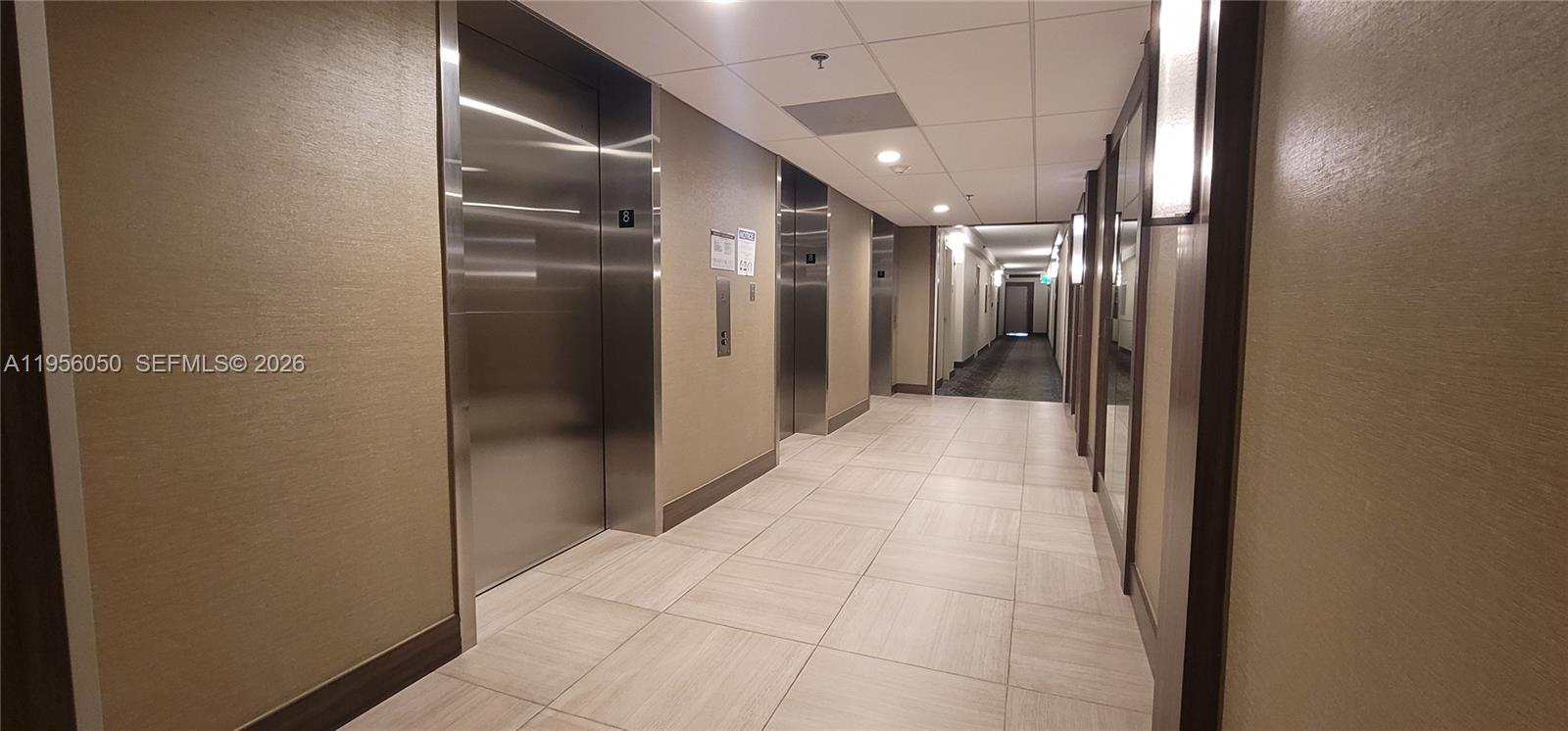 3701 N Country Club Dr #807, Aventura FL 33180