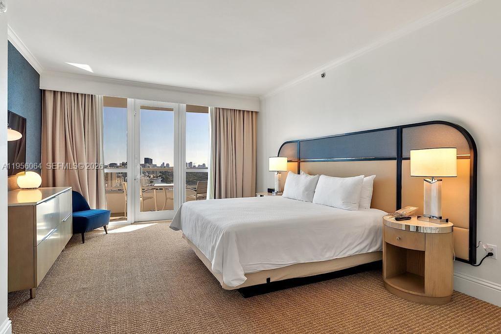 4401 Collins Ave #1712, Miami Beach FL 33140