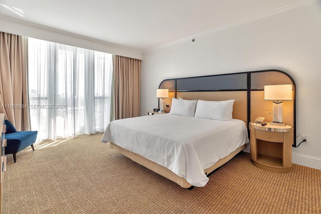 4401 Collins Ave #1712, Miami Beach FL 33140