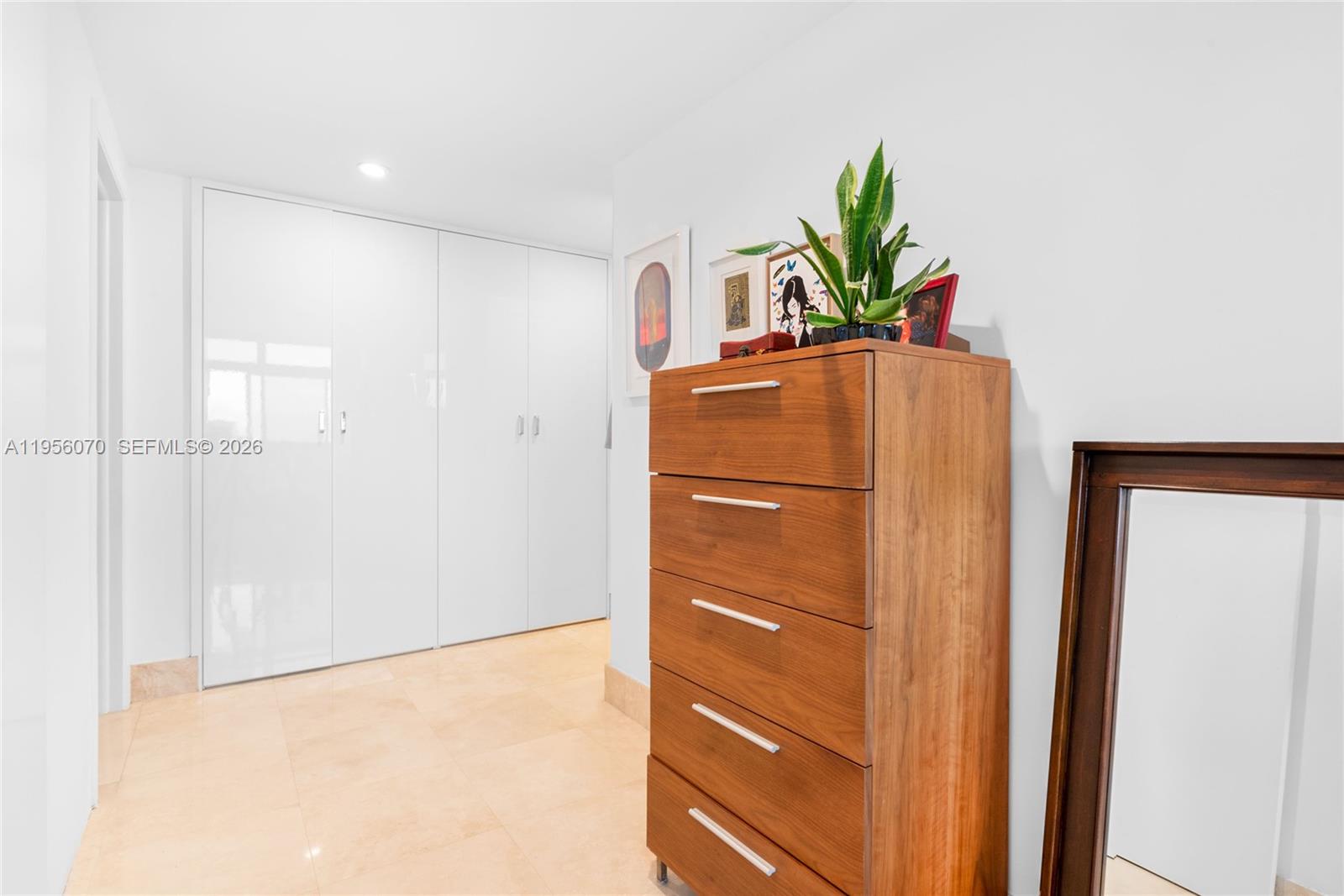1581 Brickell Ave #2302, Miami FL 33129