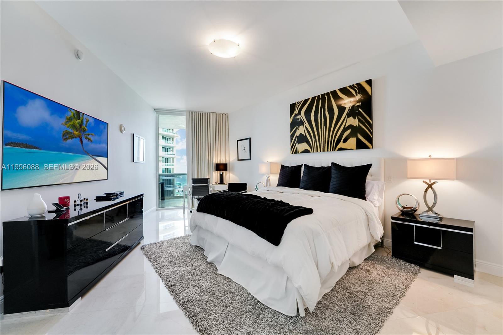 16001 Collins Ave #2103, Sunny Isles Beach FL 33160