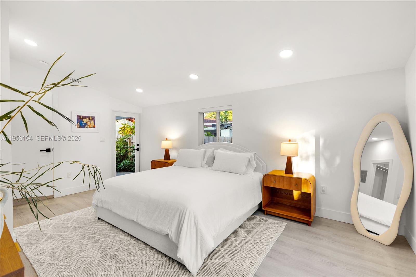 3616 SW 26th St, Miami FL 33133