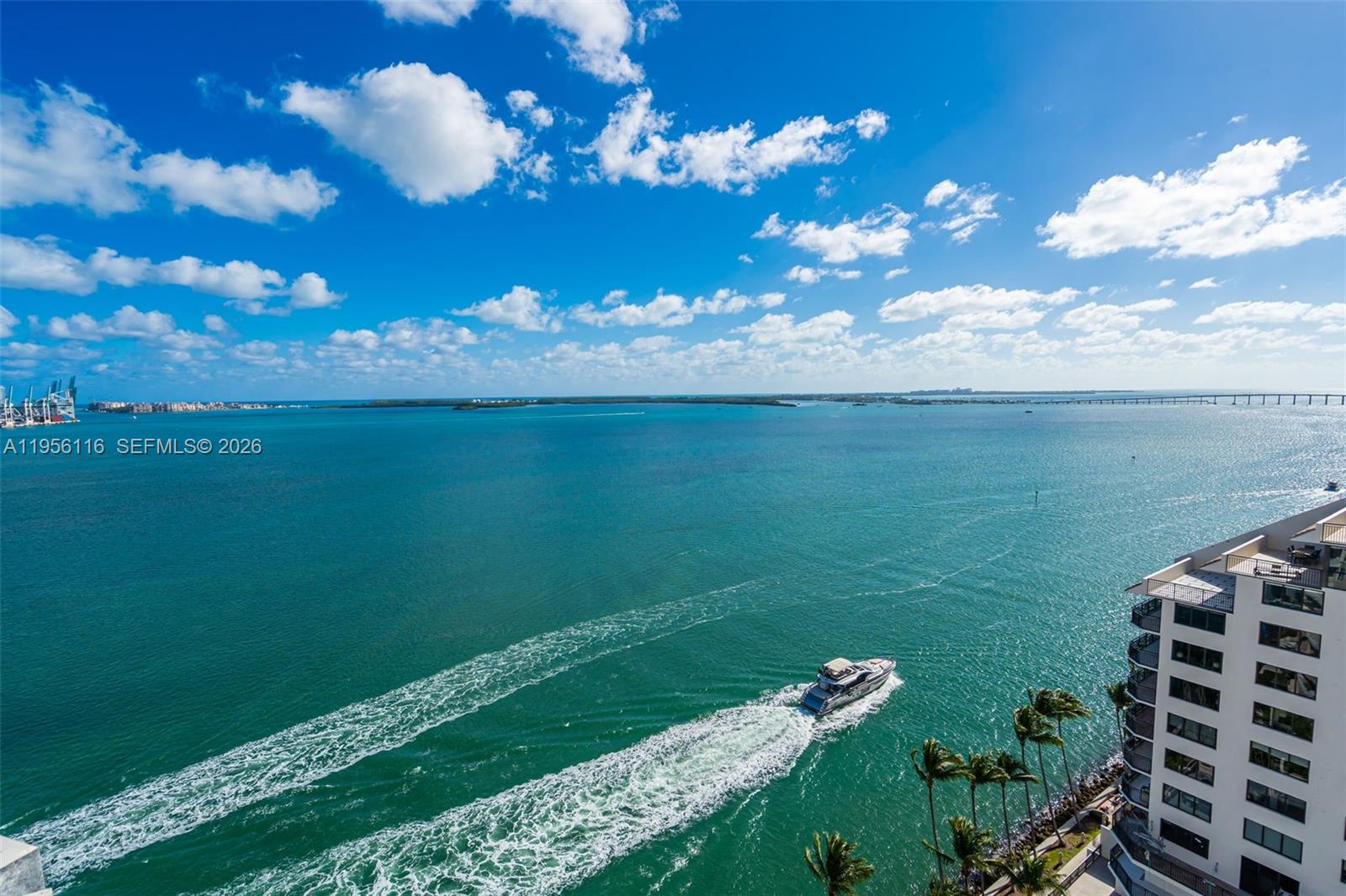 808 Brickell Key Dr #1808, Miami FL 33131
