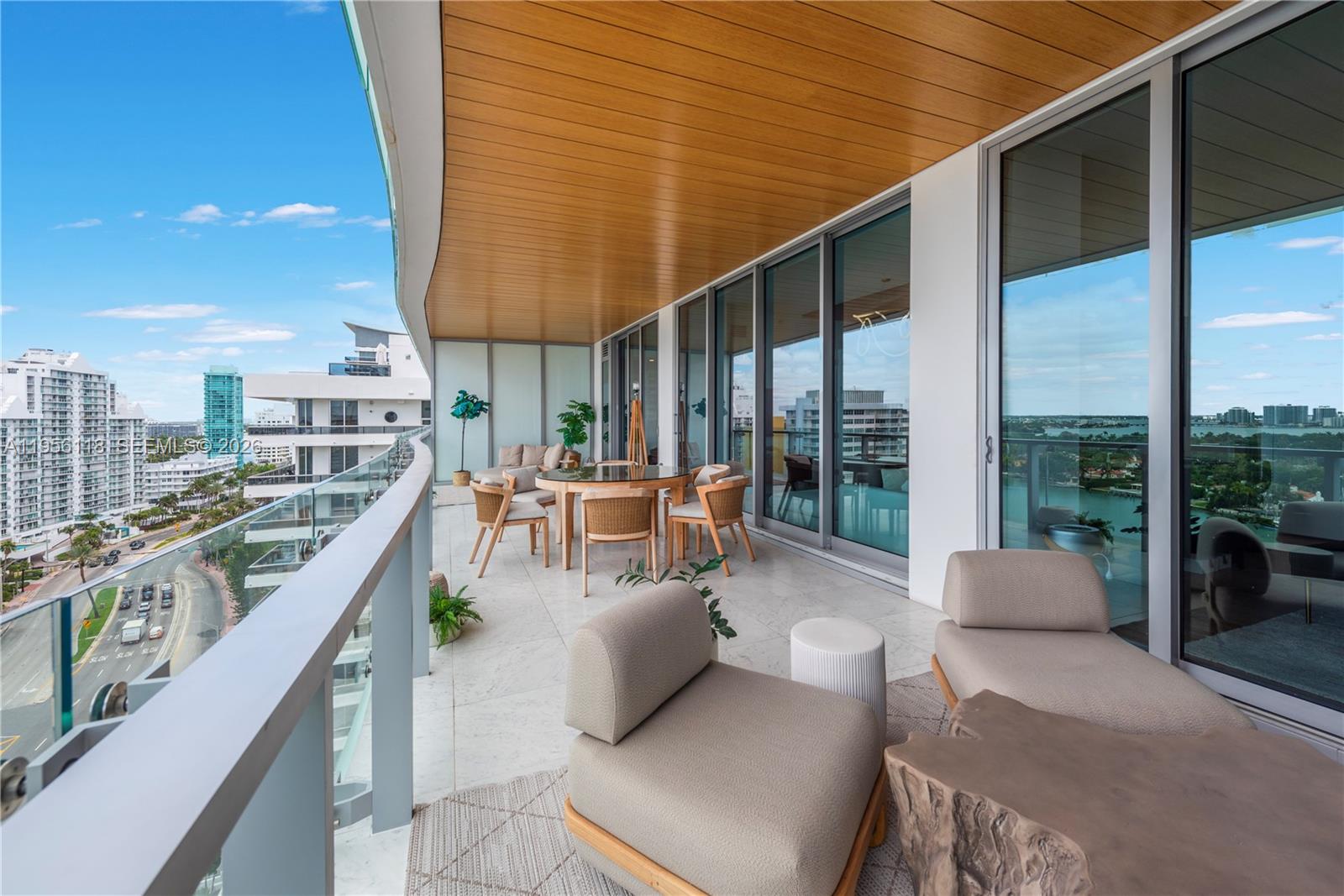 5775 Collins Ave #1405, Miami Beach FL 33140
