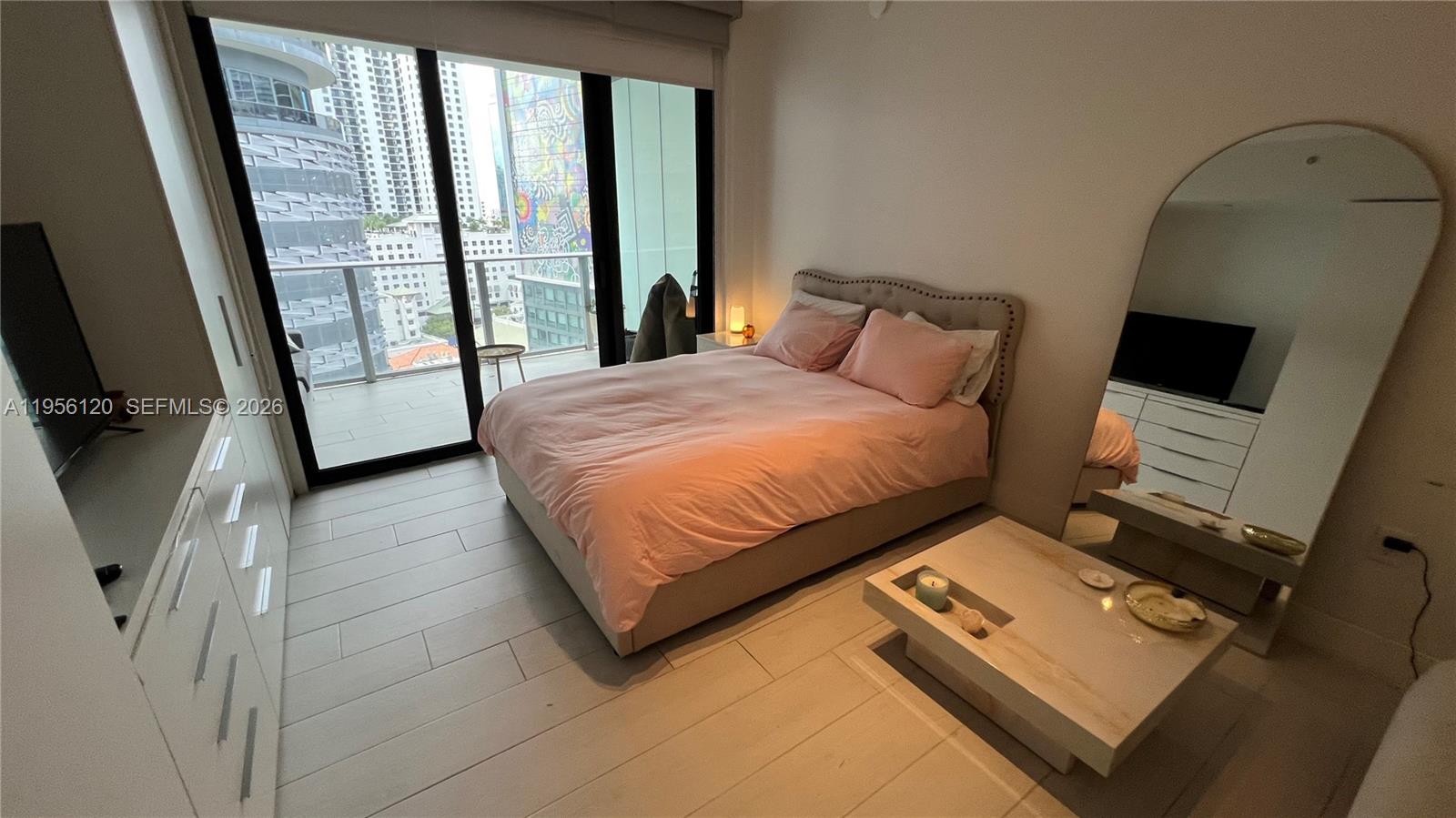 1010 Brickell Ave #1510, Miami FL 33131