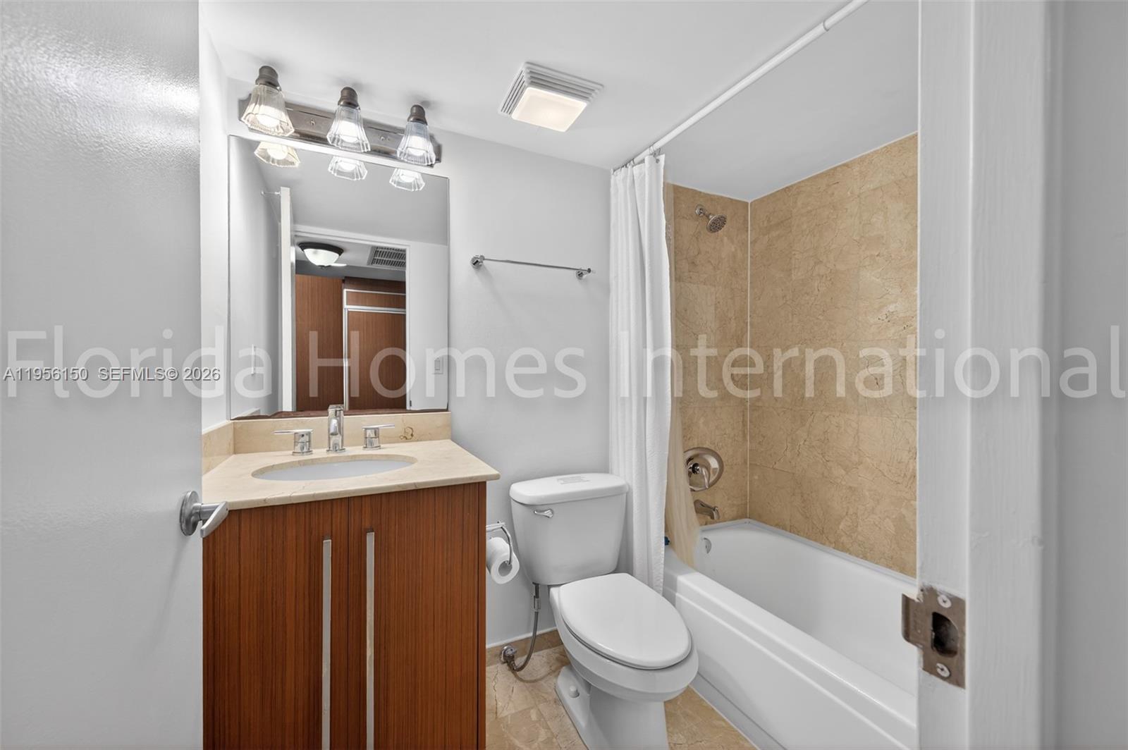 10275 Collins Ave #1202, Bal Harbour FL 33154
