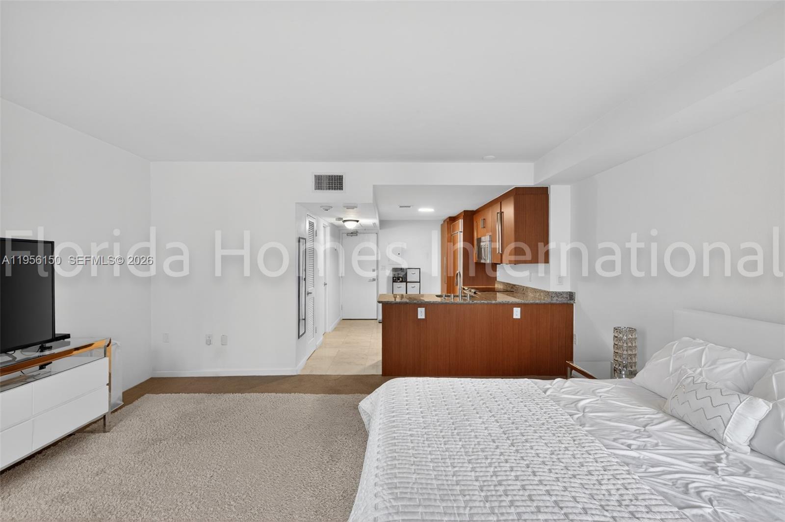 10275 Collins Ave #1202, Bal Harbour FL 33154