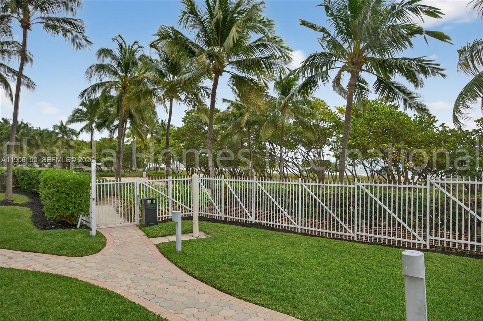 10275 Collins Ave #1202, Bal Harbour FL 33154