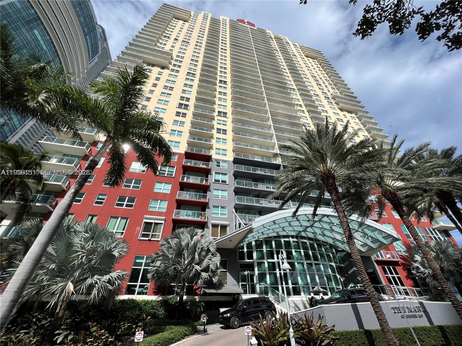 1155 Brickell Bay Dr #1806, Miami FL 33131