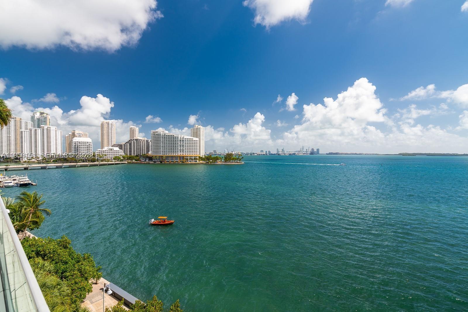 1155 Brickell Bay Dr #1806, Miami FL 33131