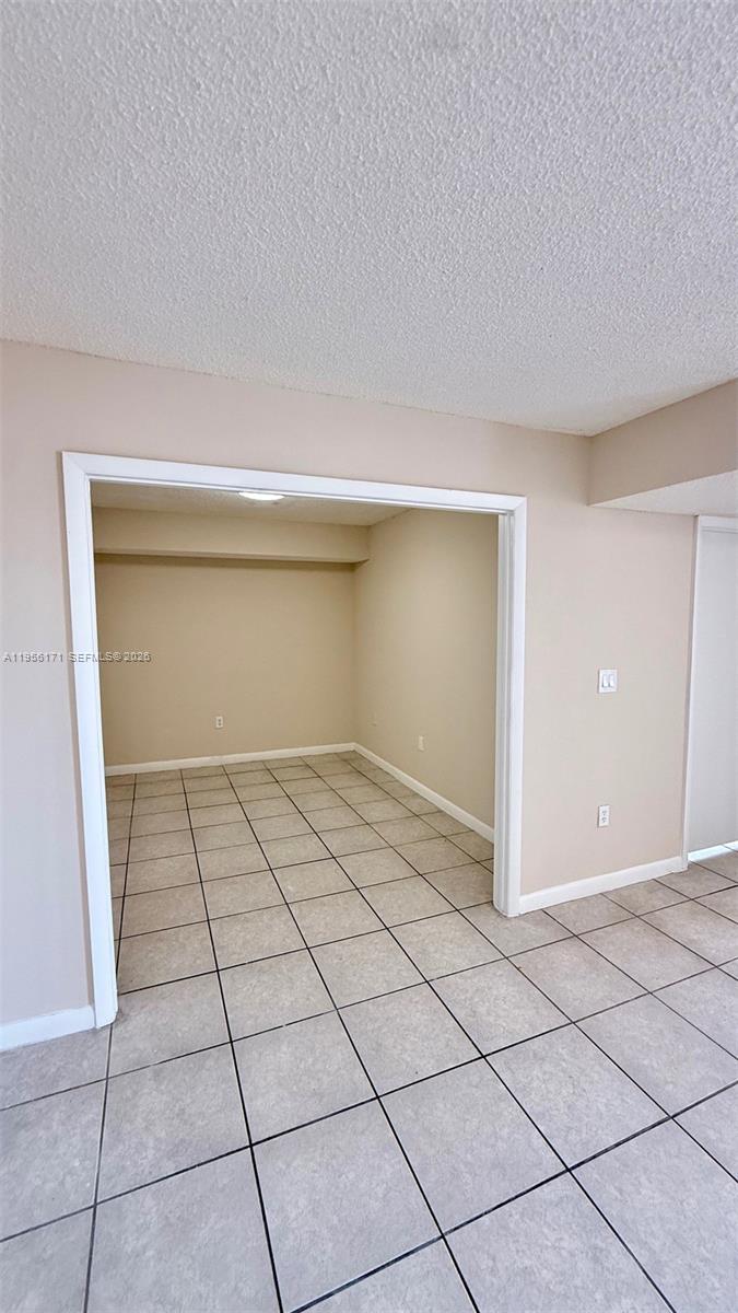 4854 NW 7th St #508, Miami FL 33126