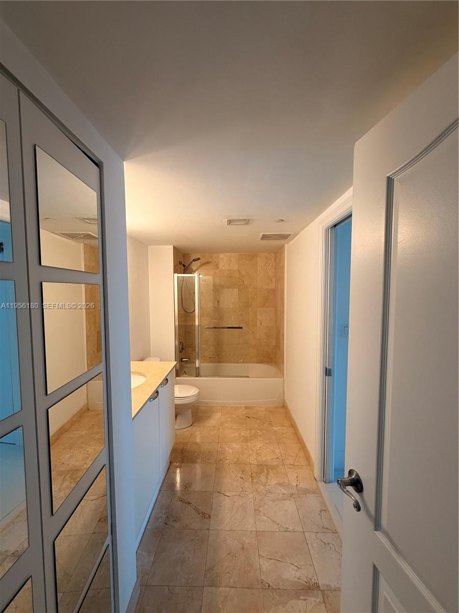 2101 Brickell Ave #1504, Miami FL 33129