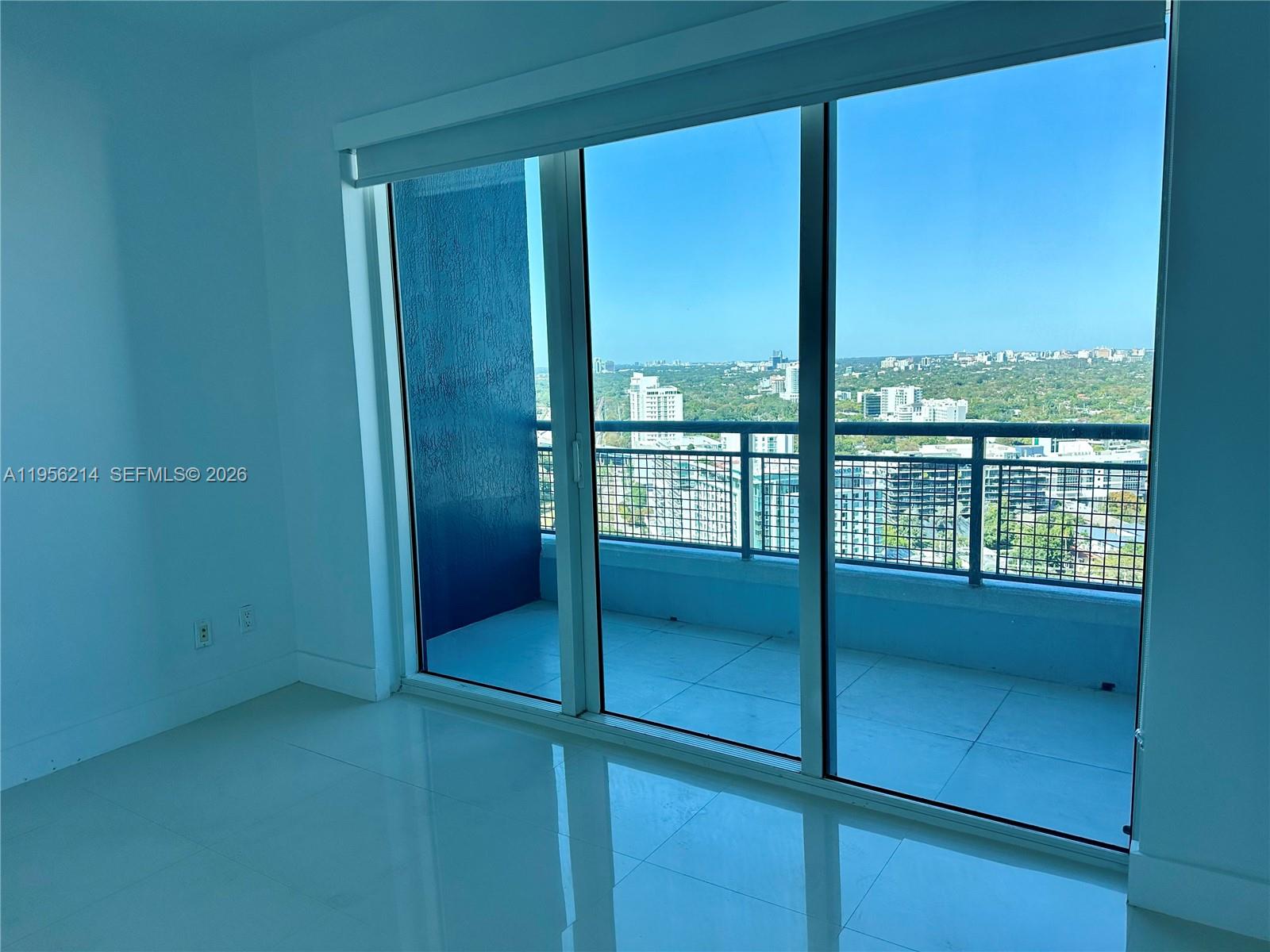 60 SW 13th St #2213, Miami FL 33130