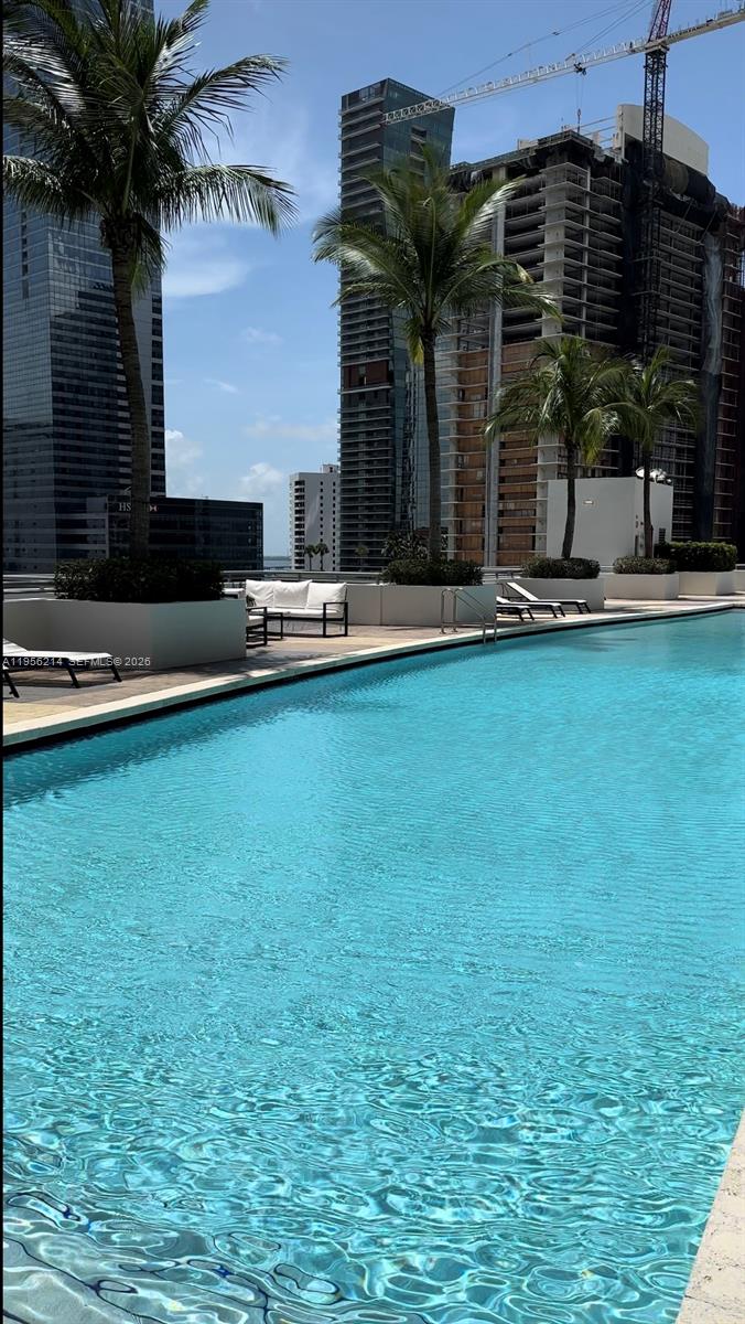 60 SW 13th St #2213, Miami FL 33130