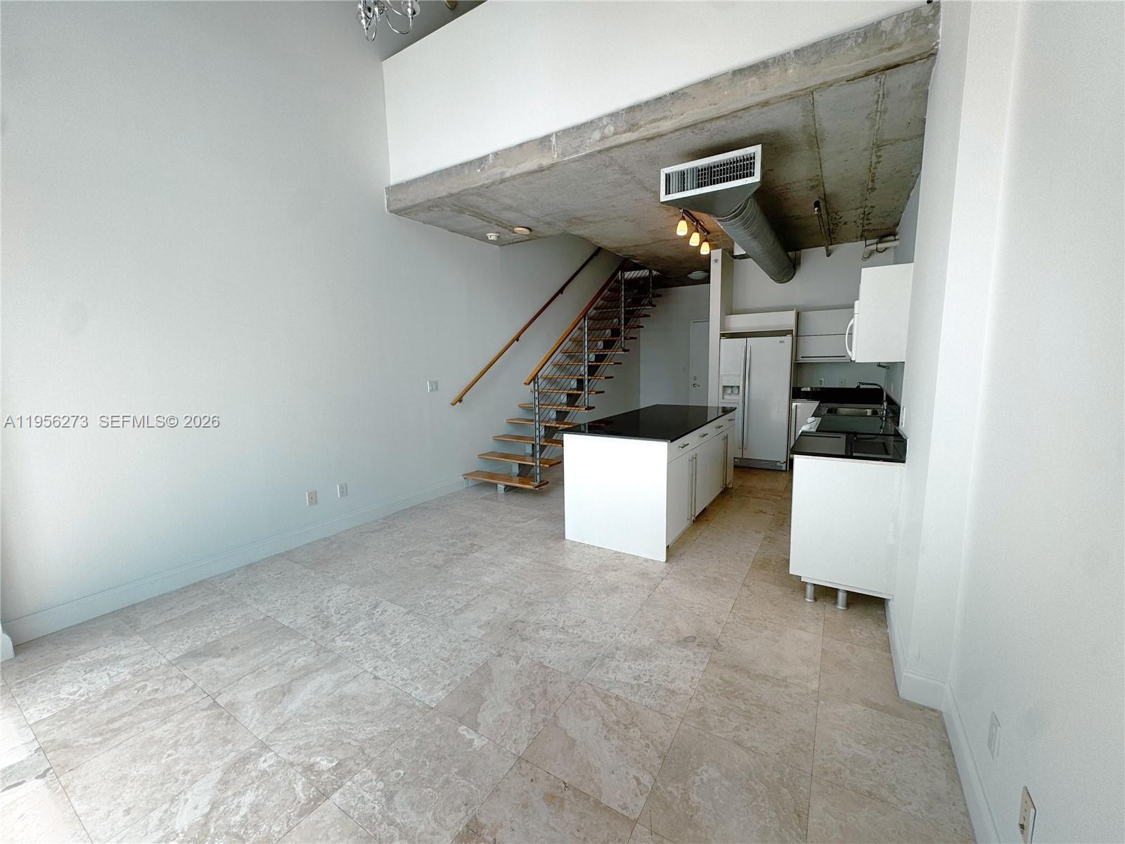 690 SW 1st Ct #2122, Miami FL 33130