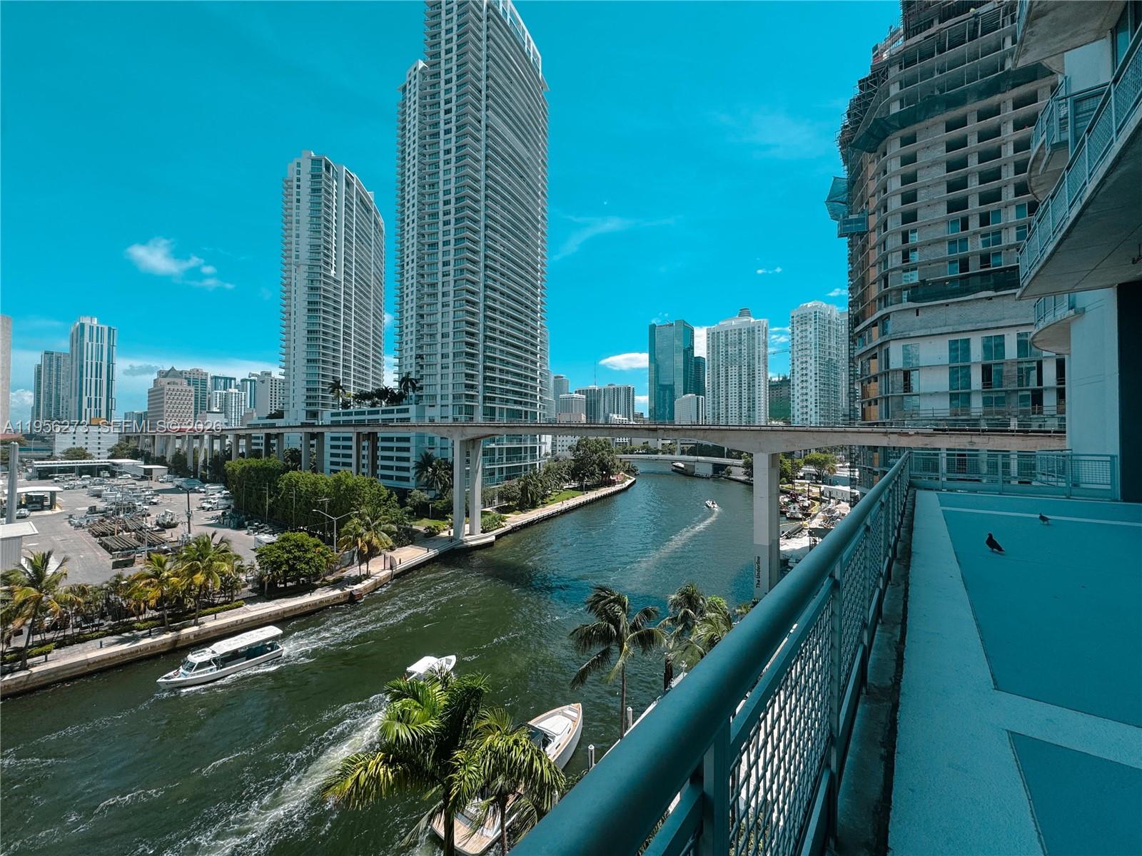 690 SW 1st Ct #2122, Miami FL 33130