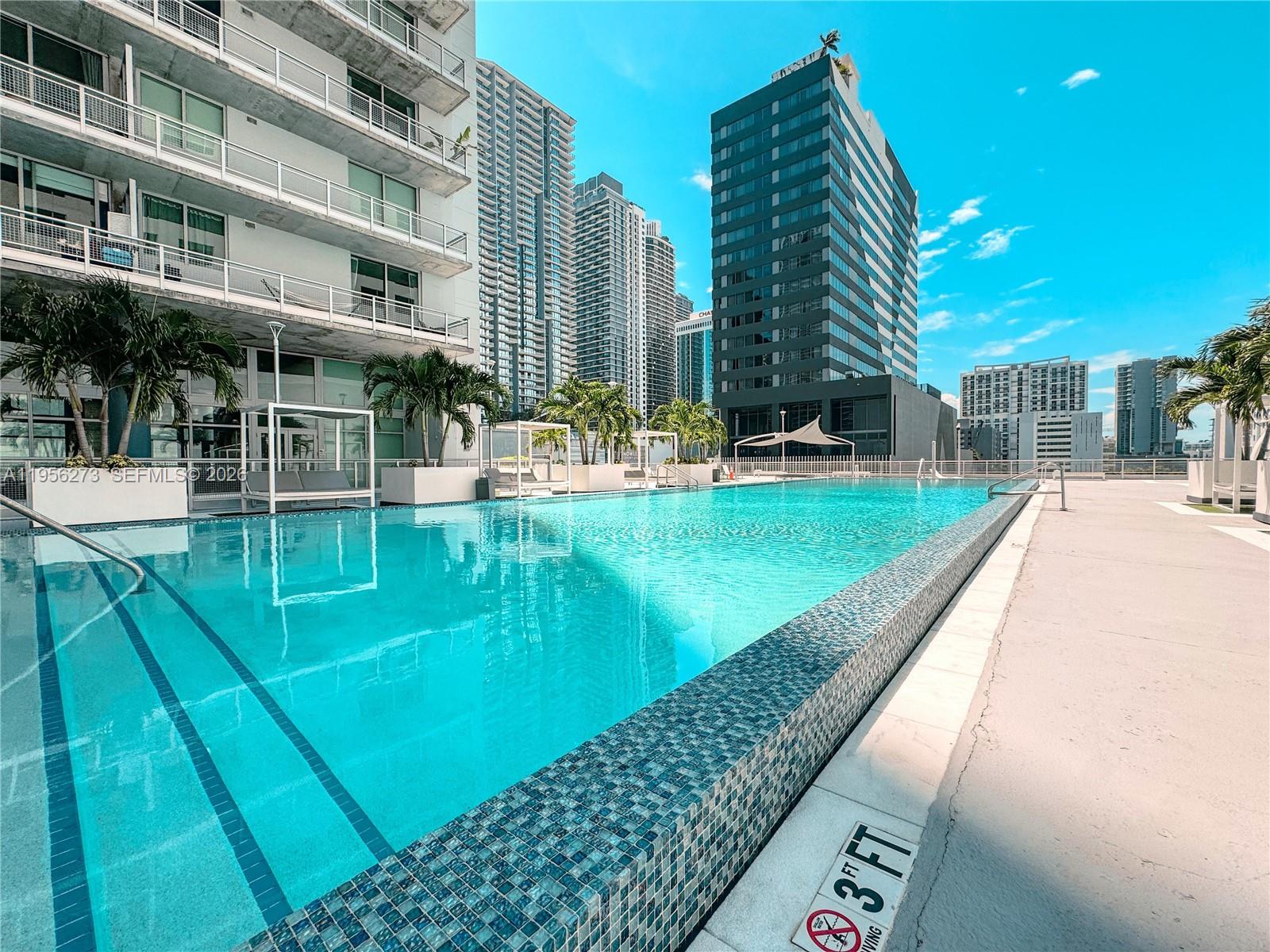 690 SW 1st Ct #2122, Miami FL 33130
