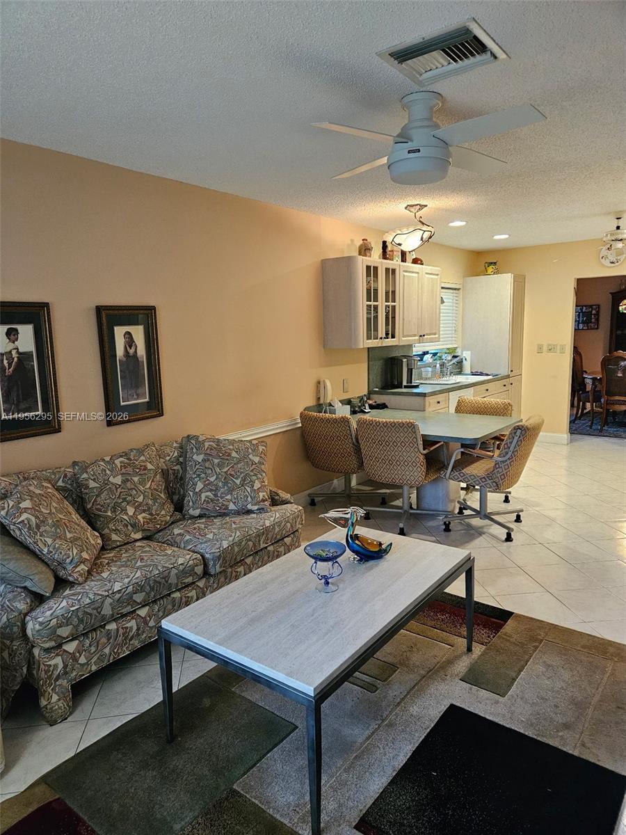 10301 Greenbriar Ct, Boca Raton FL 33498