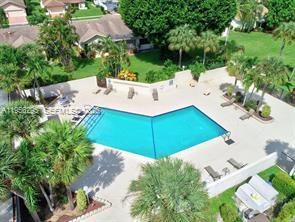 10301 Greenbriar Ct, Boca Raton FL 33498