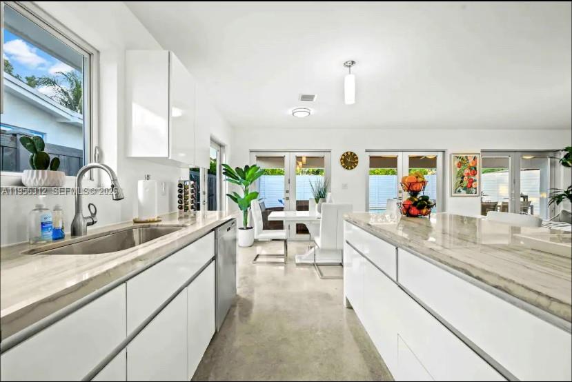 3427 Frow Ave, Miami FL 33133