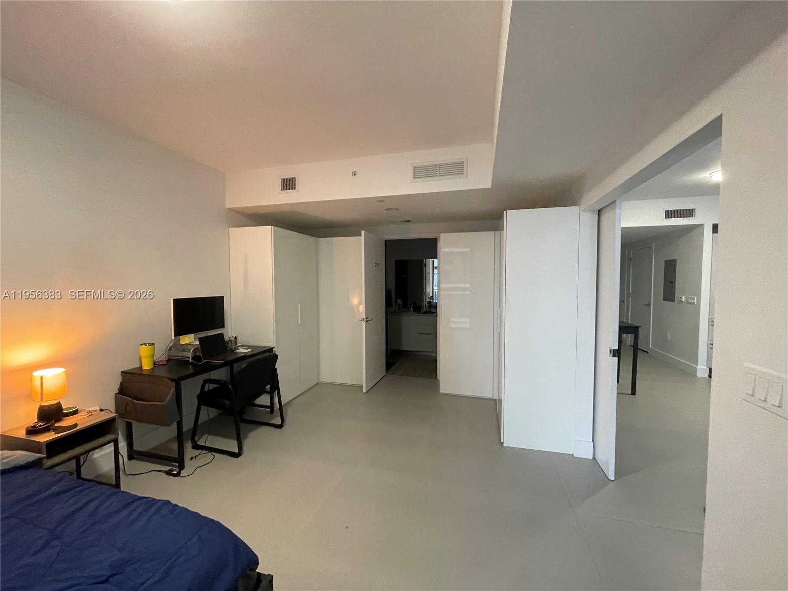 1010 Brickell Ave #3708, Miami FL 33131