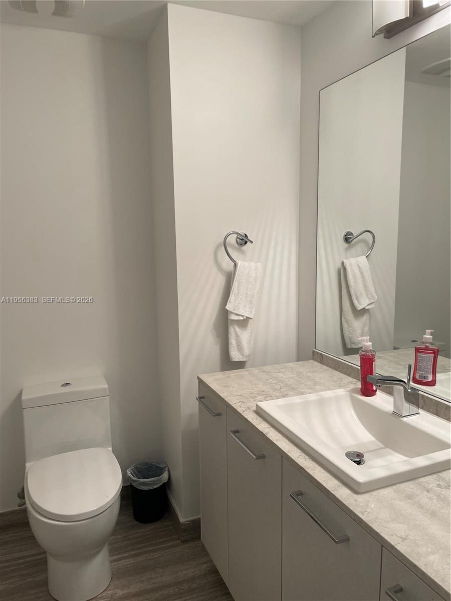 1010 Brickell Ave #3708, Miami FL 33131