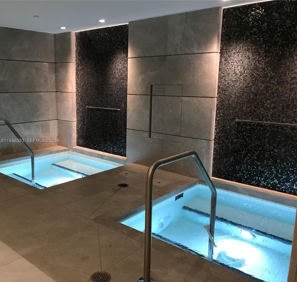 1010 Brickell Ave #3708, Miami FL 33131