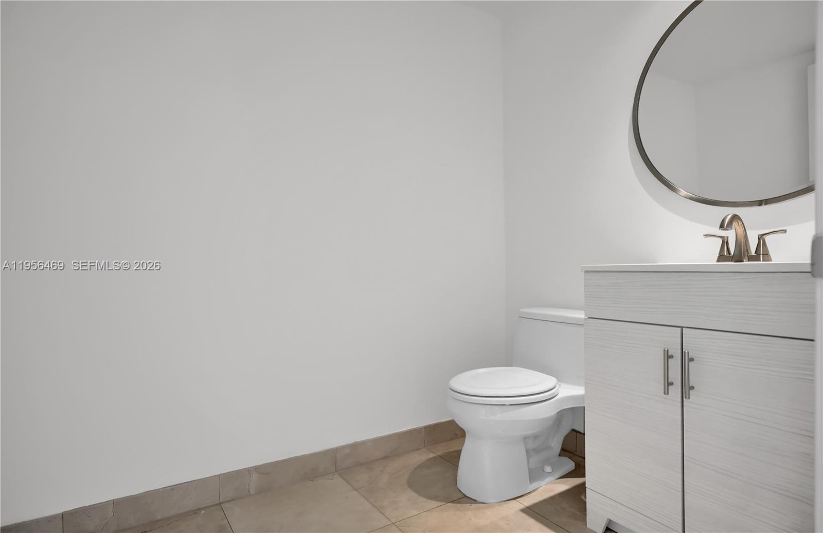 901 Brickell Key Blvd #805, Miami FL 33131